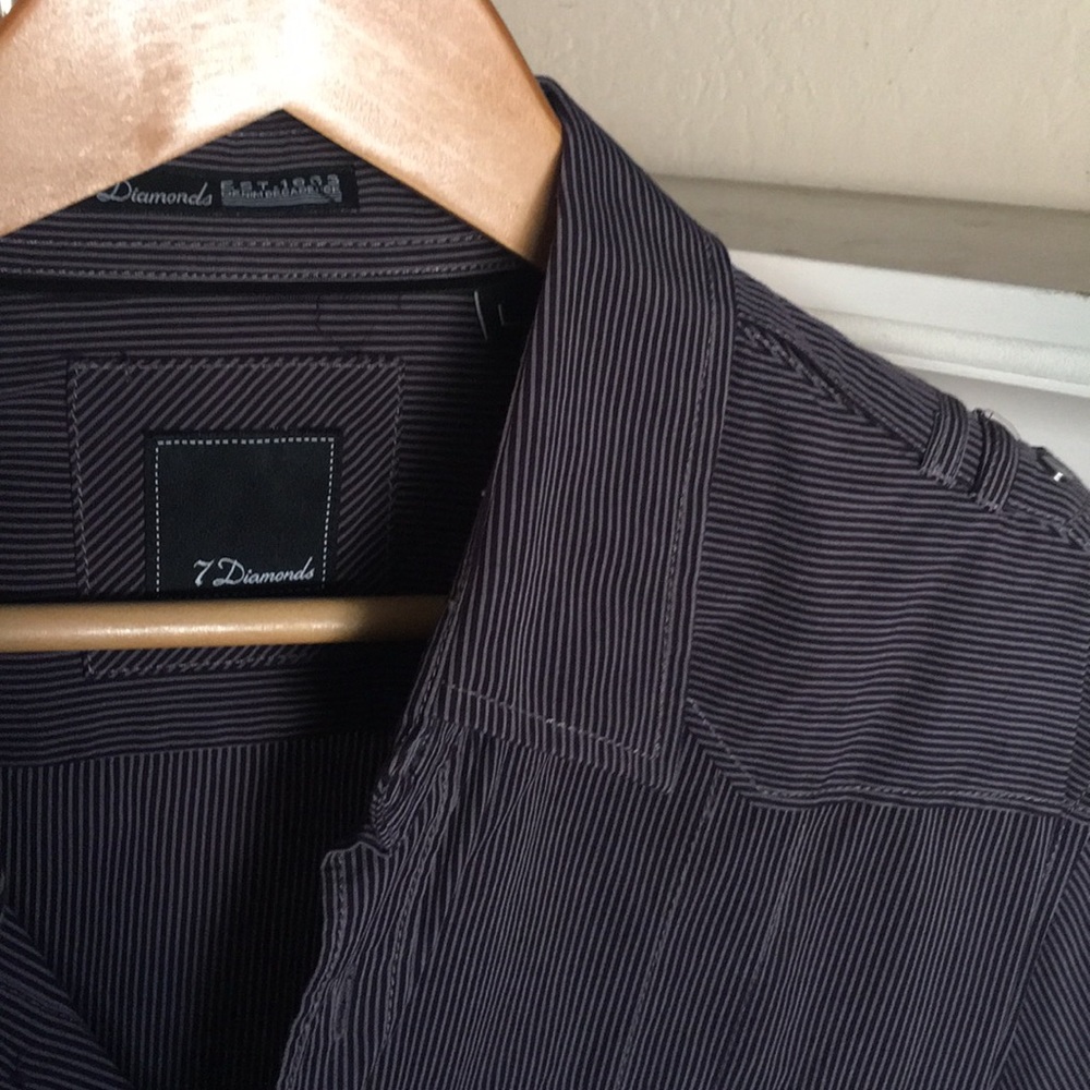 Button down shirt - Picture 2 of 4
